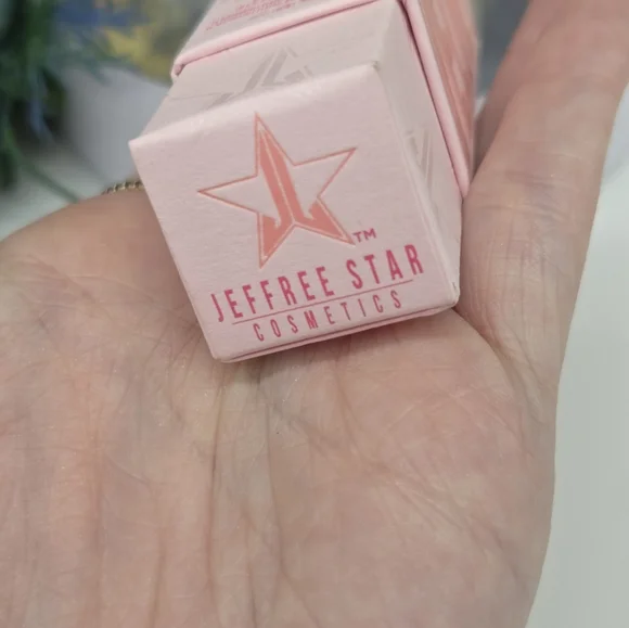 Jeffree Star Velvet Trap Bullet Lipstick - Redrum NEW - Picture 10 of 10